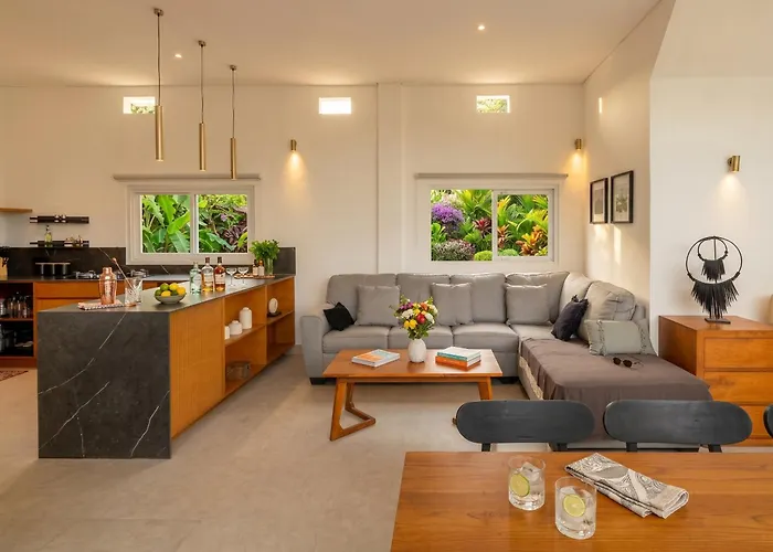 Andreyana 4br Pool, Sunrise & Mount Agung View Villa