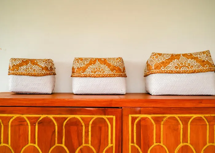 Andreyana 4br Pool, Sunrise & Mount Agung View